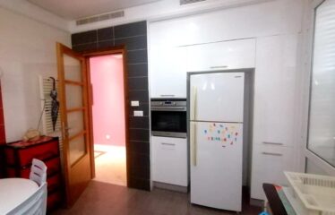 A louer un Appartement richement meublé S+3 au lac 2
