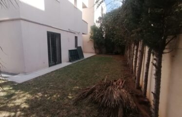 A louer un appartement RDC  S +4 aux berges du lac 2