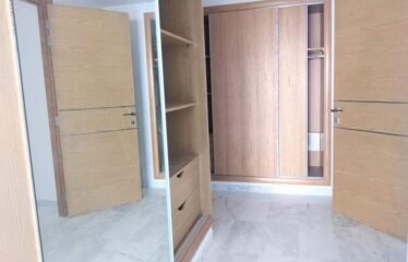 A louer un appartement S+3 aux jardins de carthage