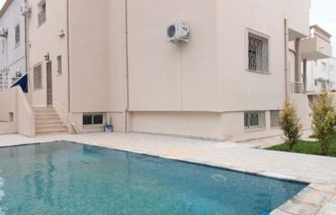 A louer une luxueuse villa S+6 aux jardin de carthage