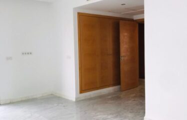 A louer un appartement spacieux S +3 aux berges du lac 2