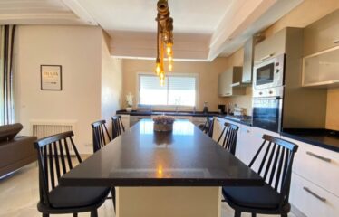 A louer un appartement de luxe S+2 a la Marsa plage