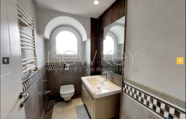 A louer une magnifique villa à la Marina