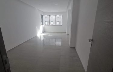 A louer un prestigieux  bureau H+3 aux berges du lac 2