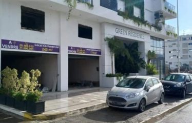 A VENDRE LOCAL COMMERCIAL AIN ZAGHOUAN NORD ROUTE DE LA MARSA