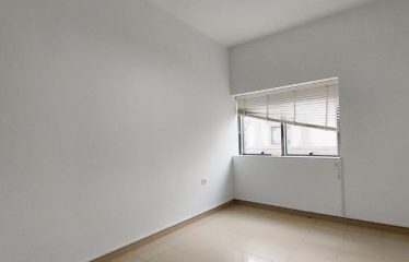 À louer un bureau A+4 au lac 1