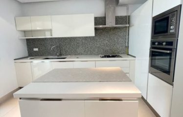 A louer un appartement S+3 aux berges du lac 2