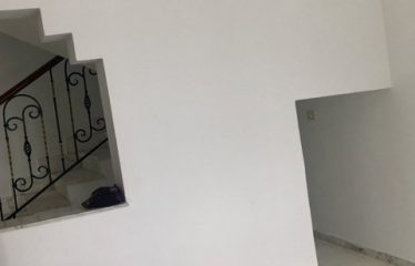 A louer une villa bureautique au lac 1