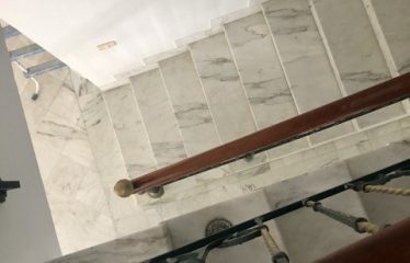 A louer une villa bureautique au lac 1