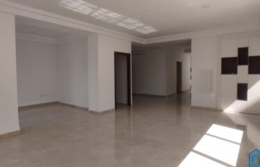 A louer un bureau open space au lac 2
