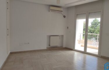 A louer une grande villa bureautique H+11 au lac 2